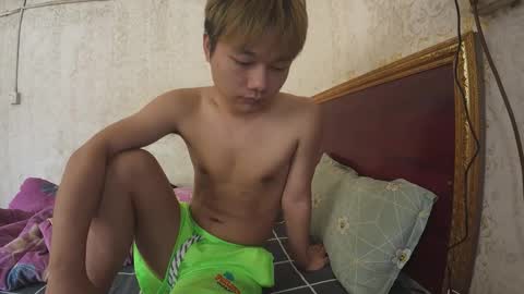 dumeila online show from December 19, 6:09 am