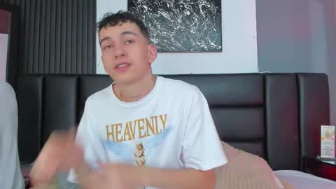 Thomas and Noah online show from September 13, 12:16 pm