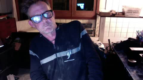 Snapshot of durakbrina chatting on December 11, 3:13 am Durakbrina online show from December 11, 3:13 am