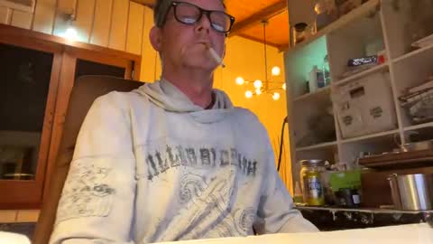 Snapshot of durakbrina chatting on January 3, 5:17 am Durakbrina online show from January 3, 5:17 am