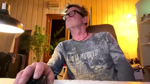 Snapshot of durakbrina chatting on September 16, 2:01 am Durakbrina online show from September 16, 2:01 am