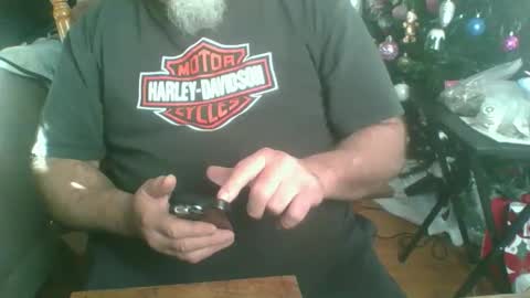 Snapshot of durdyone4life chatting on January 15, 2:43 pm durdyone4life online show from January 15, 2:43 pm