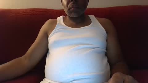 Snapshot of durhamblkhubby616197 chatting on November 1, 3:52 am Cookie Monster online show from November 1, 3:52 am