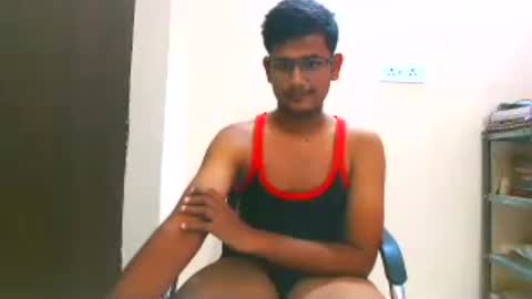 Snapshot of dusky_aarav chatting on June 29, 5:24 pm dusky_aarav online show from June 29, 5:24 pm