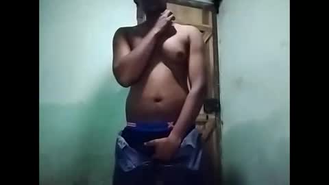 Snapshot of duskytamilkarthik chatting on November 28, 10:40 am duskytamilkarthik online show from November 28, 10:40 am