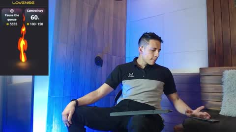 Dustin Sonne online show from November 3, 3:19 am