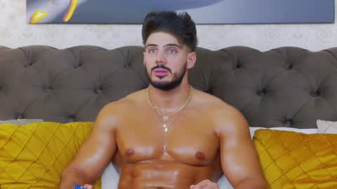 Snapshot of dustinkeent chatting on January 16, 11:06 pm Dustin online show from January 16, 11:06 pm