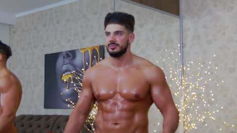 Snapshot of dustinkeent chatting on February 6, 8:56 pm Dustin online show from February 6, 8:56 pm