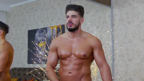 Snapshot of dustinkeent chatting on February 8, 6:33 am Dustin online show from February 8, 6:33 am