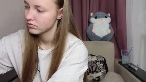 Jenny online show from December 17, 8:15 pm