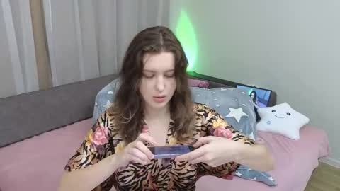 Dusya online show from March 30, 1:01 pm