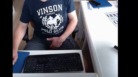 Snapshot of dutchpornking2 chatting on June 29, 5:57 am dutchpornking2 online show from June 29, 5:57 am