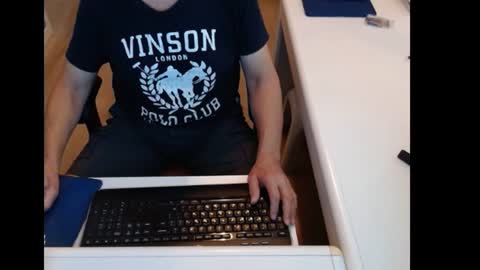 Snapshot of dutchpornking2 chatting on July 19, 6:39 am dutchpornking2 online show from July 19, 6:39 am