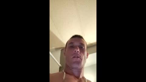 Snapshot of dvsshoes12 chatting on October 22, 11:59 pm dvsshoes12 online show from October 22, 11:59 pm