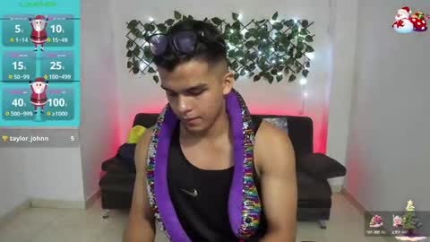 dwayne_brown online show from December 19, 4:02 am