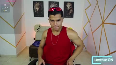 dwayne_brown online show from February 10, 8:31 pm