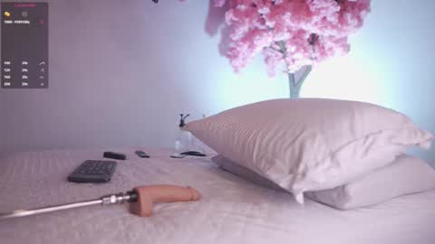 Snapshot of dwayne_xx chatting on October 1, 5:52 pm Dwayne xx online show from October 1, 5:52 pm