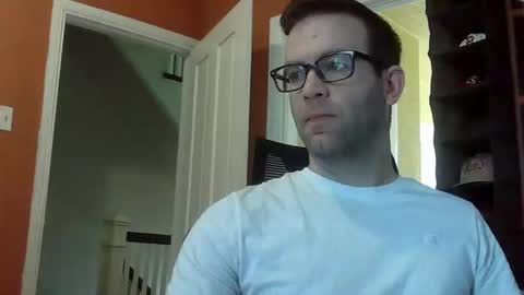 Snapshot of dweav240 chatting on May 20, 7:20 pm dweav240 online show from May 20, 7:20 pm