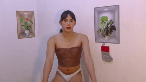 dy_namite online show from January 11, 7:41 pm