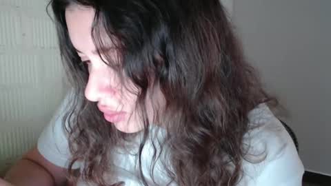 Snapshot of dyafirst chatting on February 1, 8:39 am Dya online show from February 1, 8:39 am