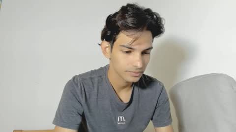 Snapshot of dylan_hoot chatting on October 15, 7:14 pm Dylan online show from October 15, 7:14 pm