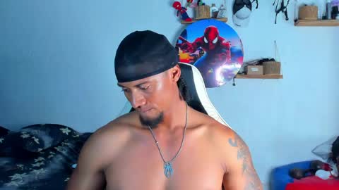 Dylan online show from April 17, 12:35 am