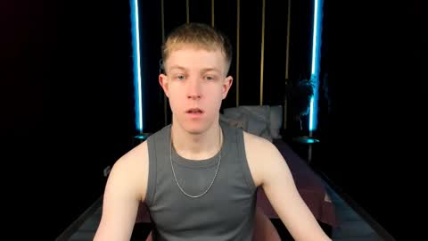 Snapshot of dylan_norton chatting on May 11, 12:22 pm Dylan online show from May 11, 12:22 pm