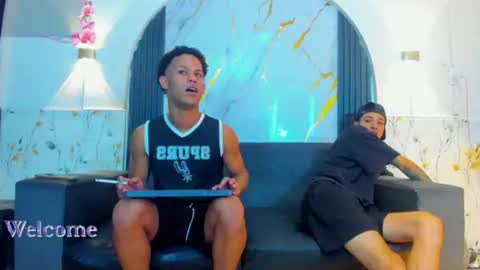 Dylan online show from June 18, 4:02 am