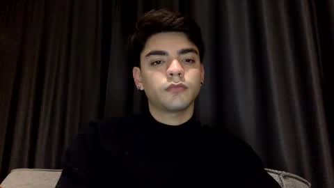 D Y L A N online show from December 4, 9:46 pm