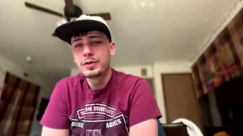 Dylan Daniel 7.8 online show from March 17, 7:39 pm