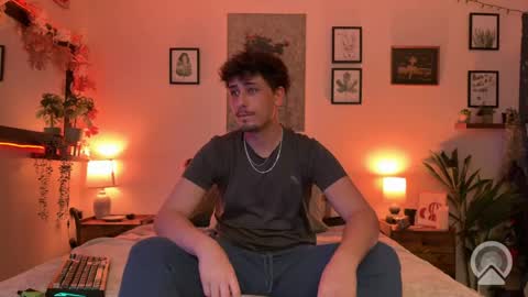 Dylan Daniel 7.8 online show from May 11, 1:55 am