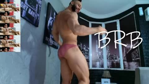 Snapshot of dylanlenox chatting on April 10, 12:43 pm Dylan online show from April 10, 12:43 pm