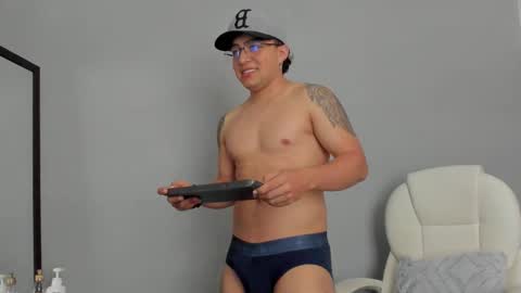   online show from March 10, 2:26 pm