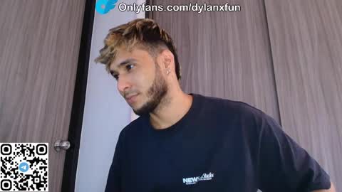 dylanxfun online show from October 24, 9:44 pm