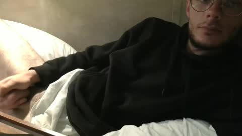 Snapshot of dylp400 chatting on January 21, 1:54 pm dylp400 online show from January 21, 1:54 pm