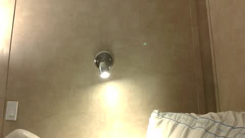 Snapshot of dylp400 chatting on January 22, 11:45 am dylp400 online show from January 22, 11:45 am