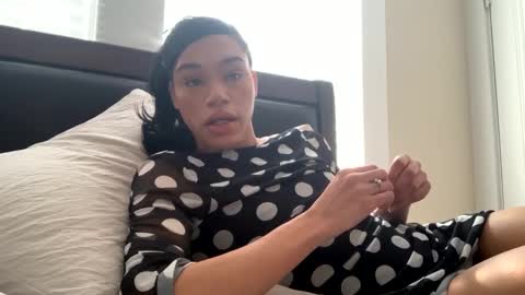 Dynasty online show from February 19, 5:38 pm