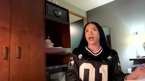 Dynasty online show from January 11, 2:38 am