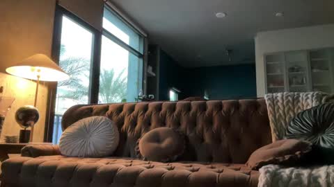 Snapshot of e13ven11 chatting on February 18, 1:10 am Formally known as Virus of Life online show from February 18, 1:10 am