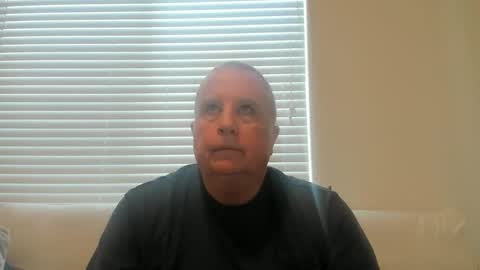 Mr Wonderful online show from December 18, 8:15 pm