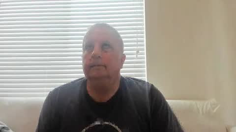 Mr Wonderful online show from April 12, 9:09 pm