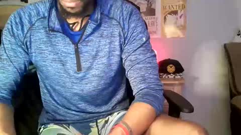 TWITTER   INSTAGRAM    easybreezy20   ONLINE 1230 AM TO 7AM online show from October 12, 5:17 am