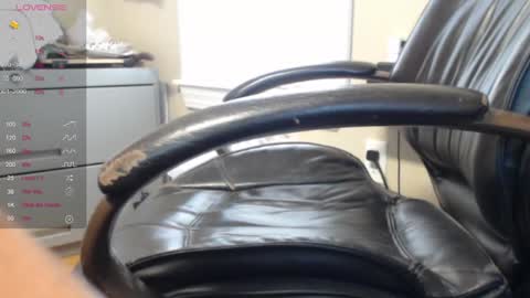 Snapshot of easygoingguy1 chatting on January 4, 6:51 pm Easy Going Guy online show from January 4, 6:51 pm