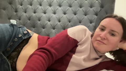 Snapshot of eatmypie69 chatting on December 3, 4:39 pm Nadia Ferreira  online show from December 3, 4:39 pm