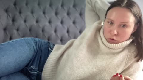 Snapshot of eatmypie69 chatting on January 23, 11:15 am Nadia Ferreira  online show from January 23, 11:15 am