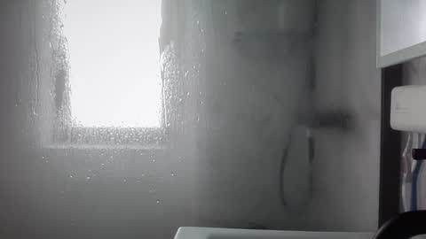 Snapshot of eatmypie69 chatting on March 10, 9:32 am Nadia Ferreira  online show from March 10, 9:32 am