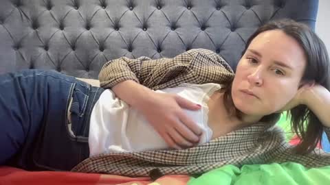 Snapshot of eatmypie69 chatting on January 9, 11:13 am Nadia Ferreira online show from January 9, 11:13 am