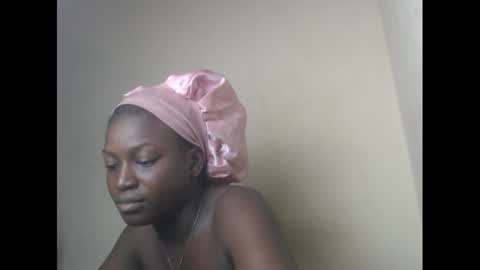 eatuupx online show from January 11, 10:40 am