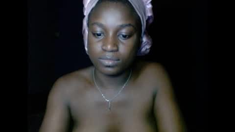 eatuupx online show from February 25, 1:52 am