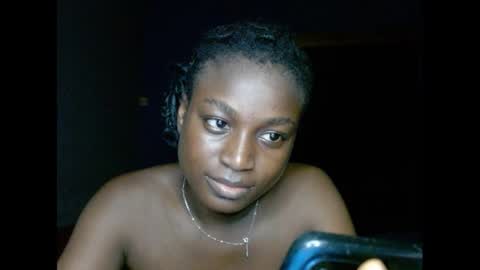 eatuupx online show from February 28, 11:01 pm